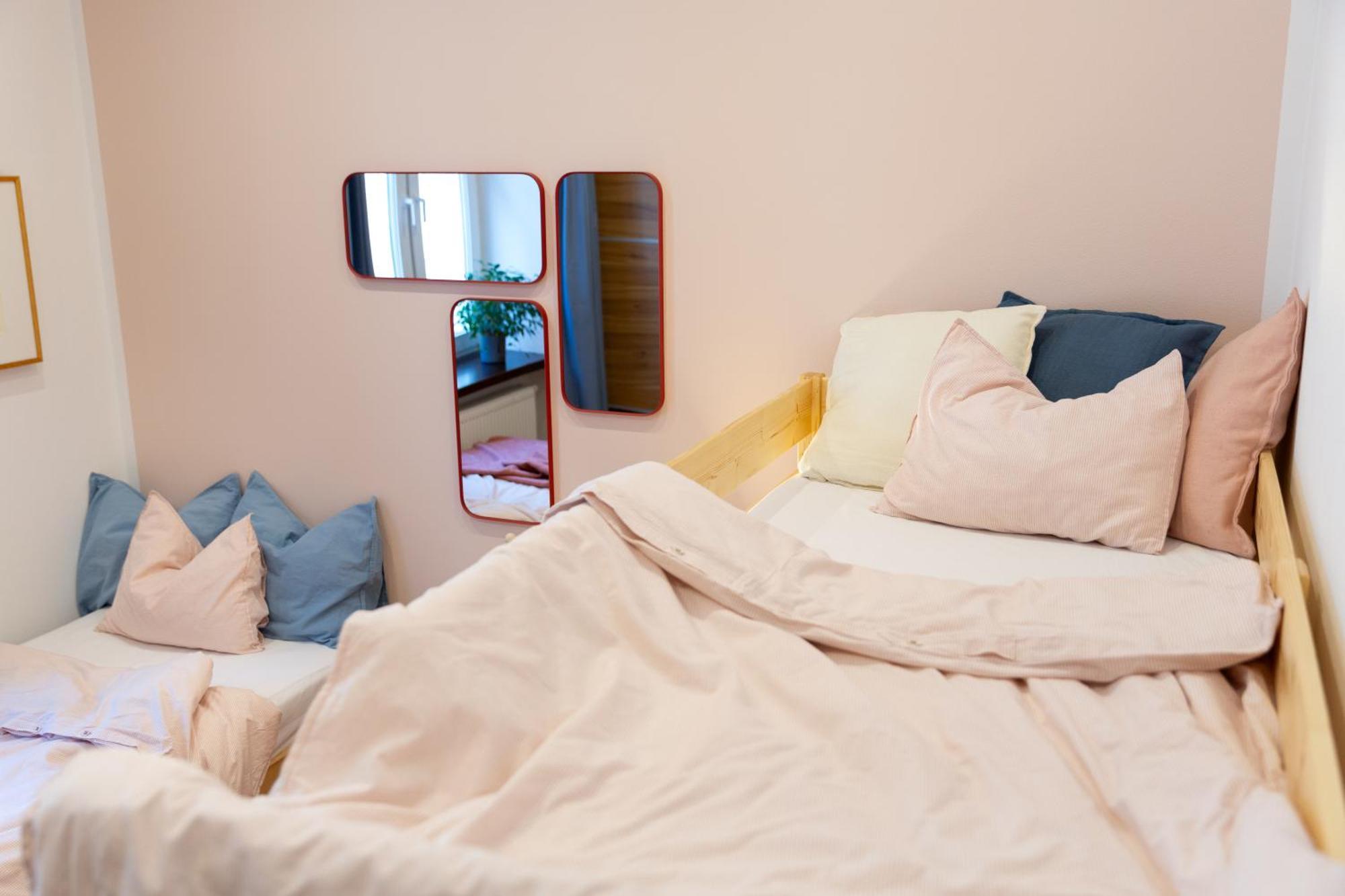 Evergreen - Old Town Spacious Stylish Apartment With Ac And One And A Half Bath, Baby & Kid- Friendly Bratislava Exterior foto